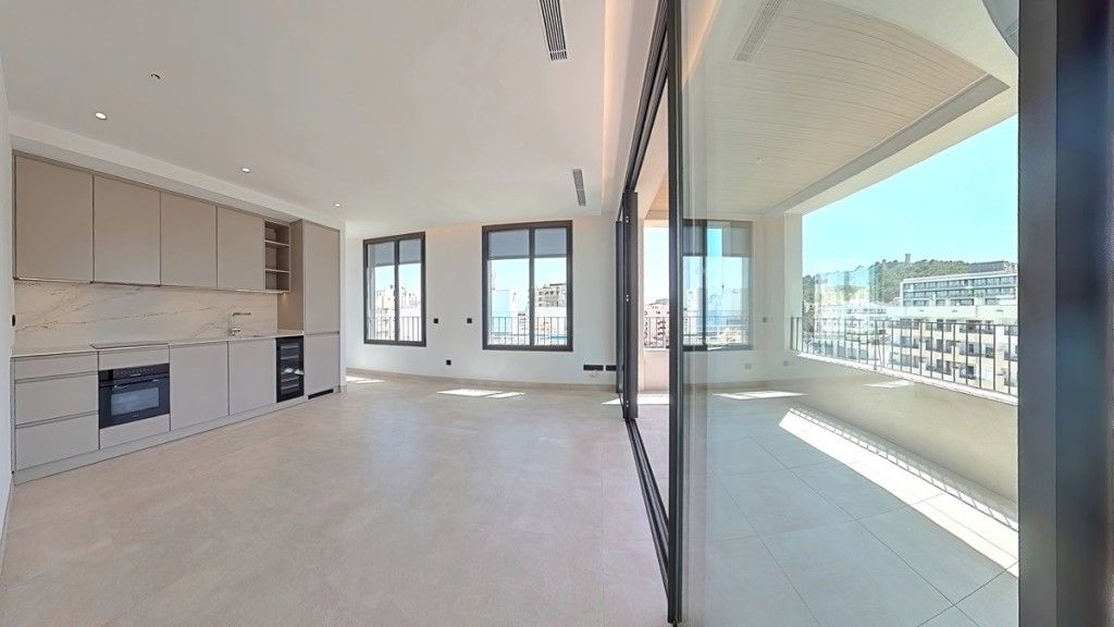 Property photo 2 of 17 4A Living Room Area(1)