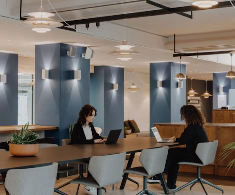 Property photo 3 of 7 Photo 2