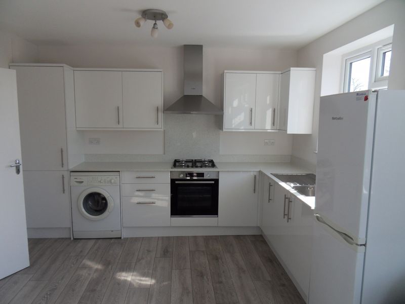 Property photo 1 of 9 Photo 14