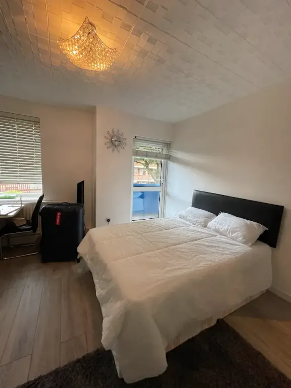 Property photo 1 of 4