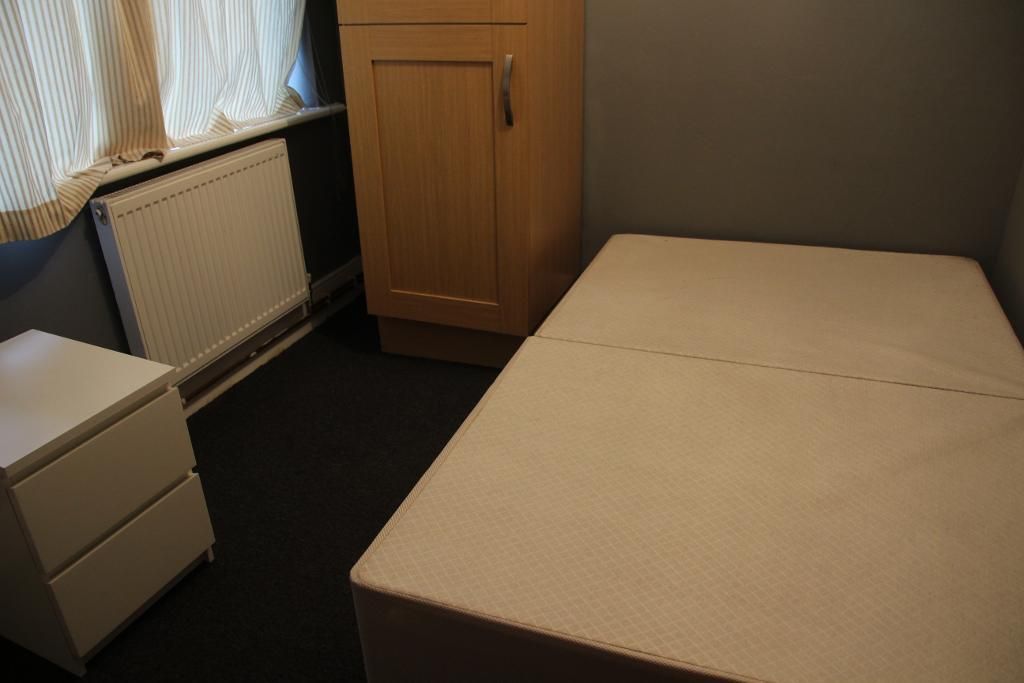 Property photo 3 of 6 Photo 3