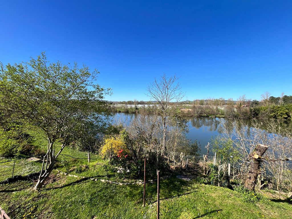 Property photo 3 of 19 59632075c