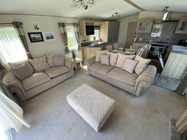 Property photo 2 of 14 Abi Beaumont 2019 Car0065566 144768164.Jpeg