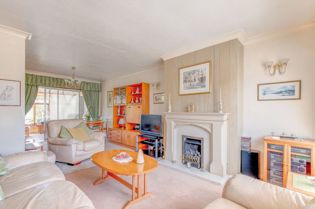 Property photo 2 of 15 Picture No. 05