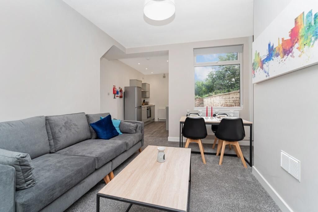 Property photo 1 of 13 Photo 1