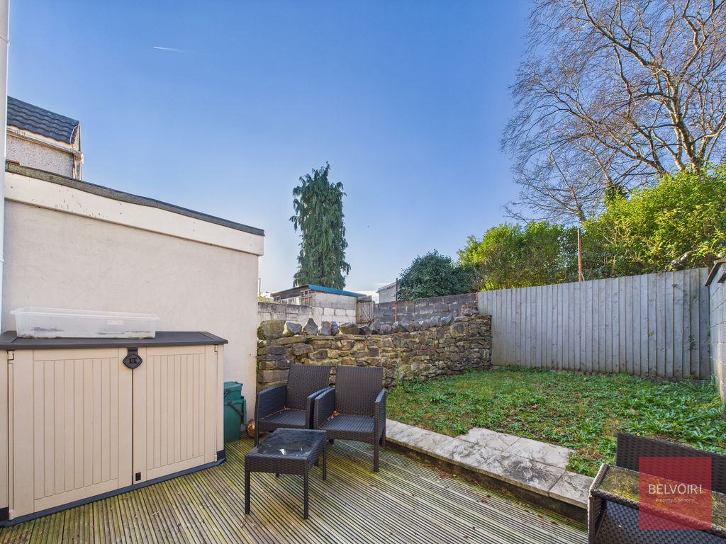 Property photo 2 of 16