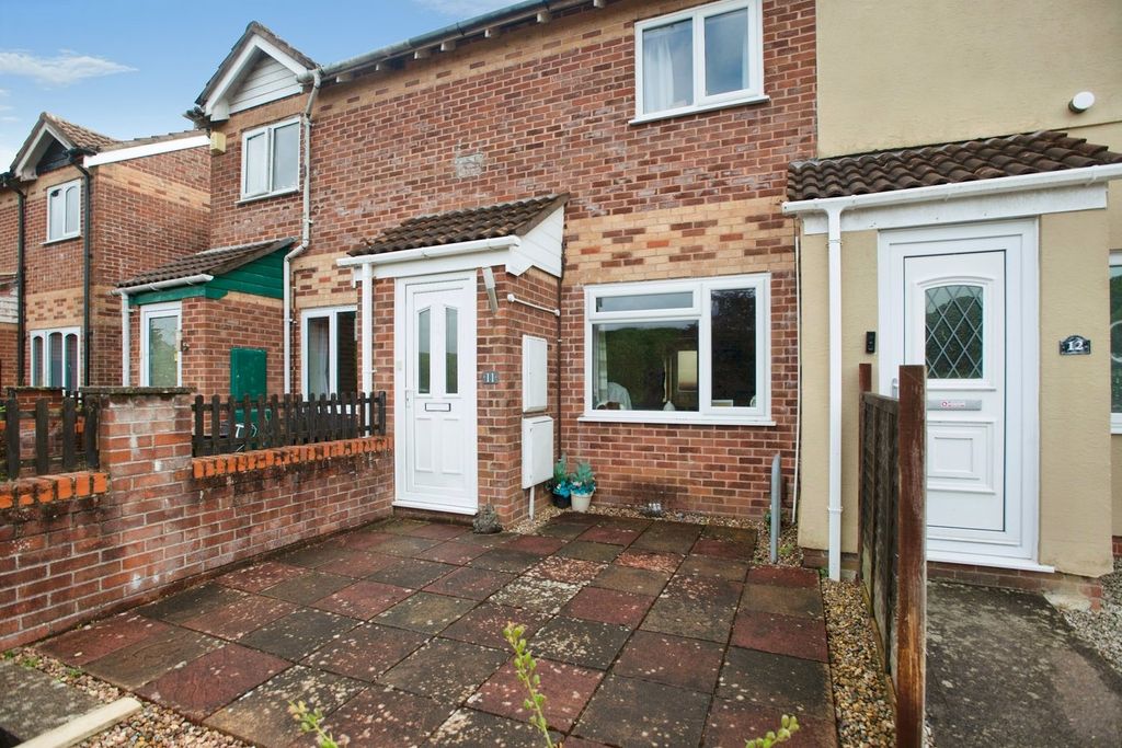 Property photo 1 of 17