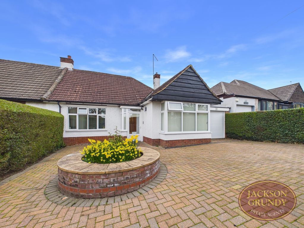 Property photo 1 of 14 Booth Lane North