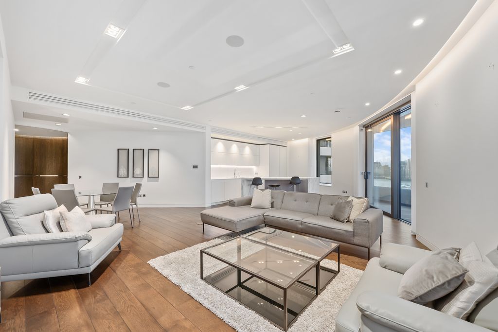 Property photo 1 of 40