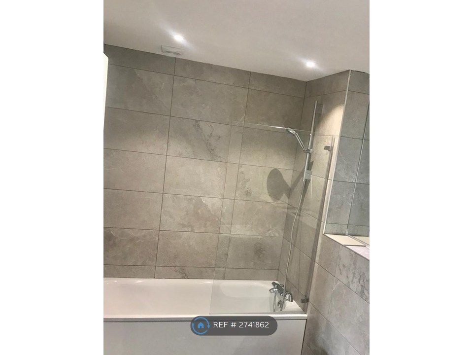 Property photo 3 of 6 Bathroom