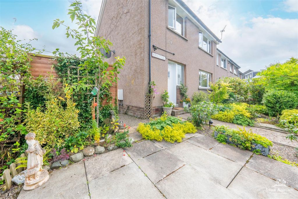 Property photo 2 of 61 Dsc09755-Hdr-2.Jpg