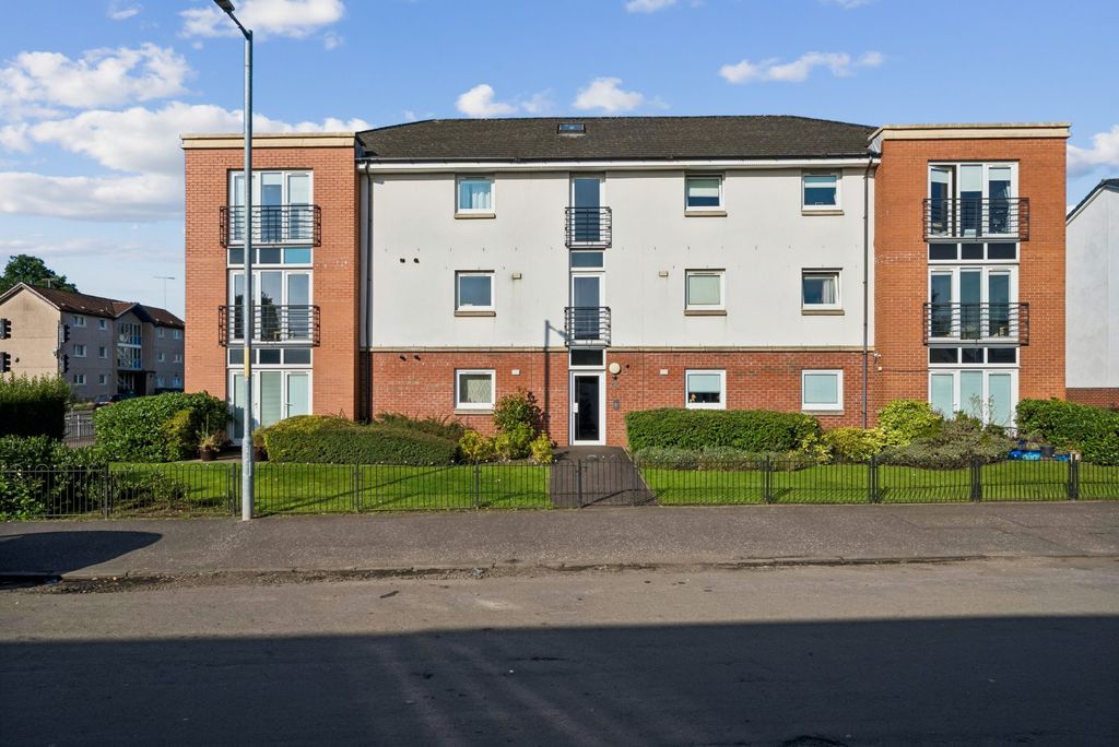 Property photo 1 of 18 Picture No. 01