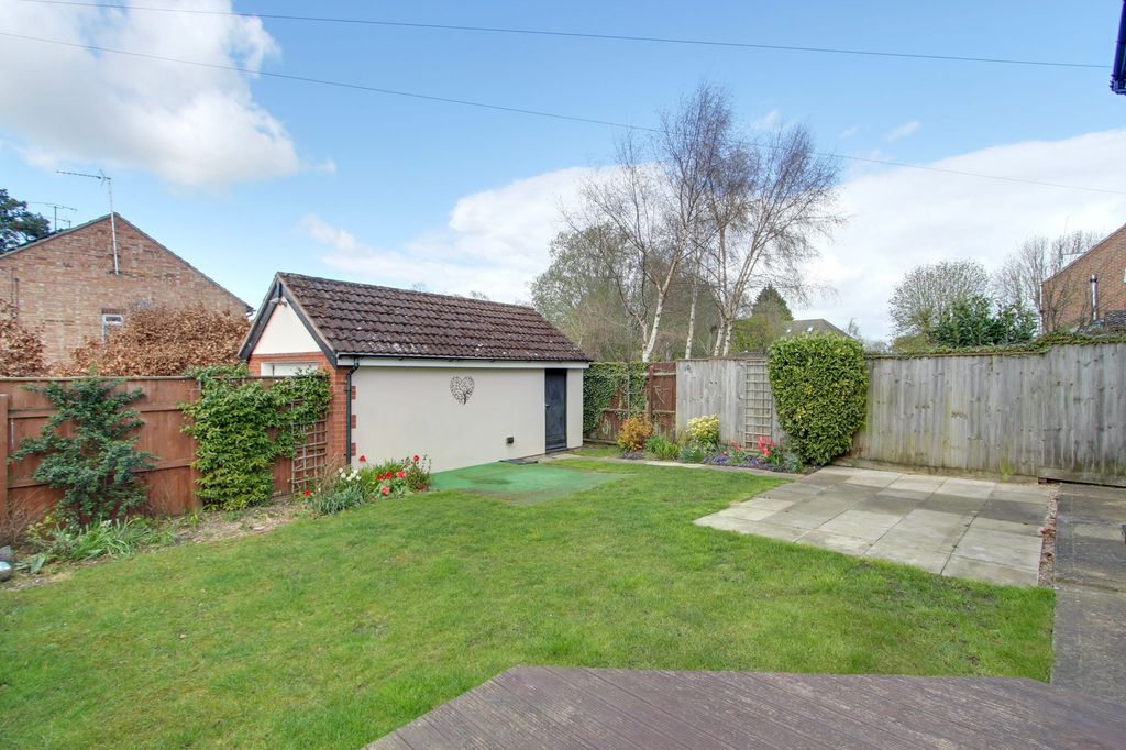 Property photo 3 of 24