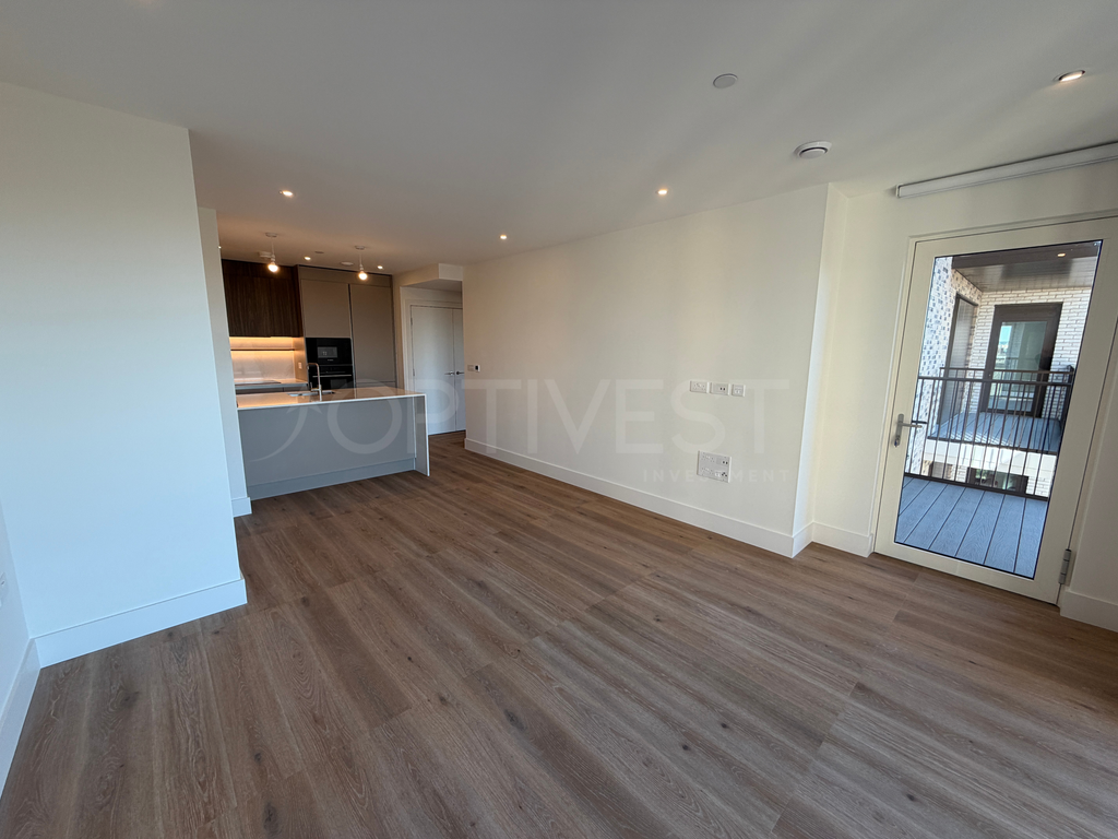 Property photo 2 of 17 Living Area / Kitchen