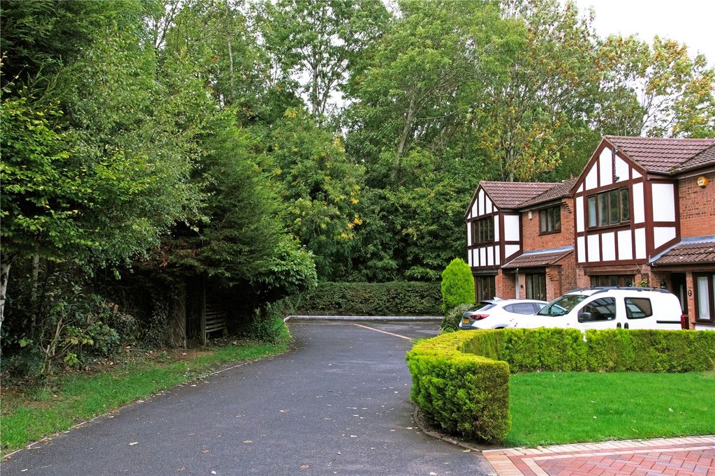 Property photo 3 of 20 Picture No. 25