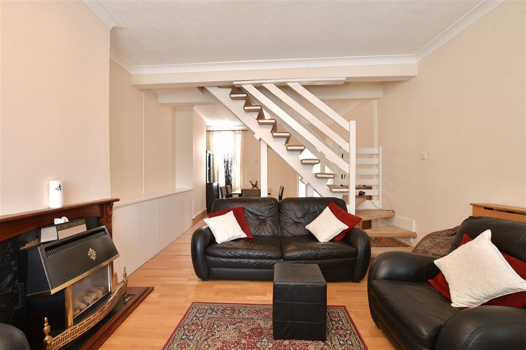 Property photo 1 of 11 Lounge/Dining Room