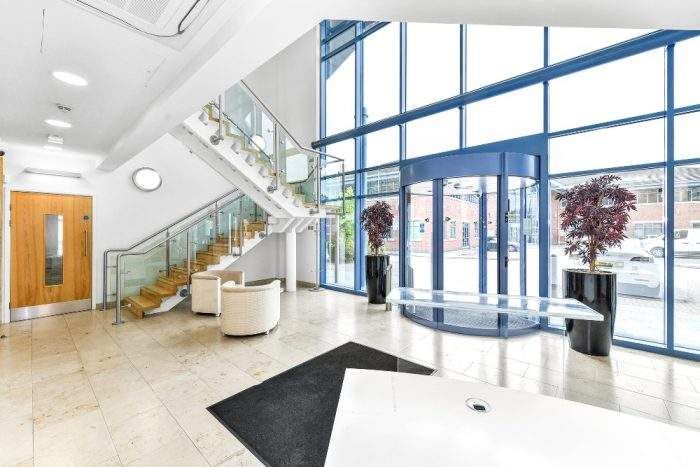 Property photo 1 of 9