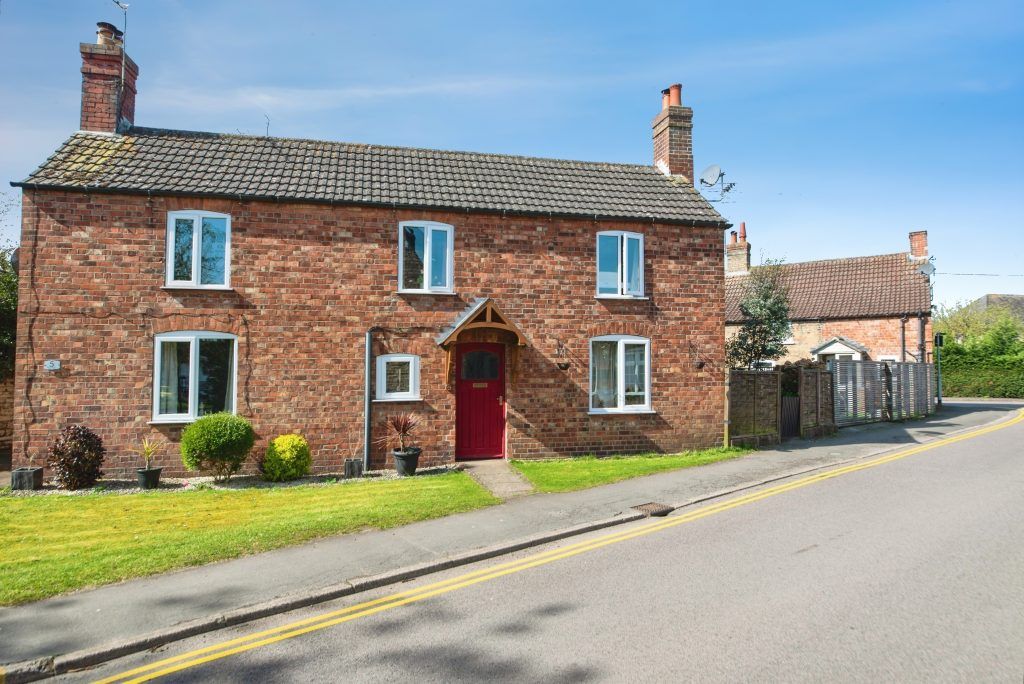 Property photo 1 of 21