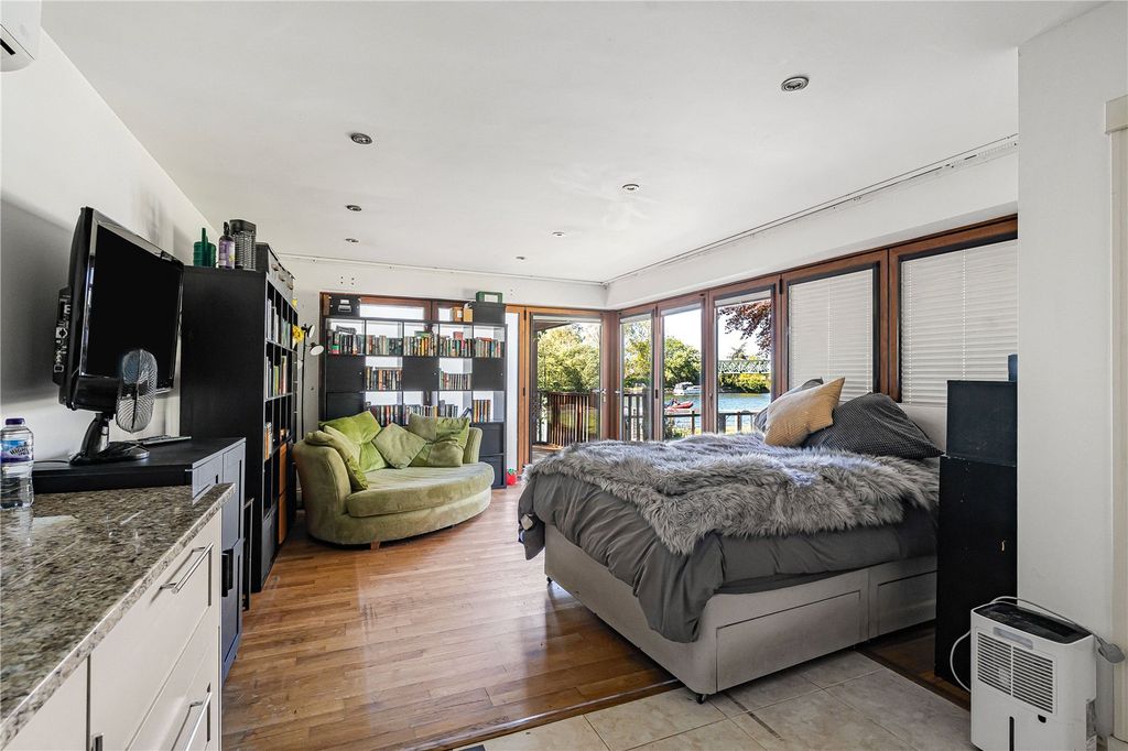 Additional image 23 of 7 bed detached house for saleAbney Court Drive, Bourne End, Buckinghamshire SL8