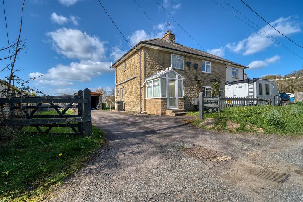 Property photo 2 of 16 Front