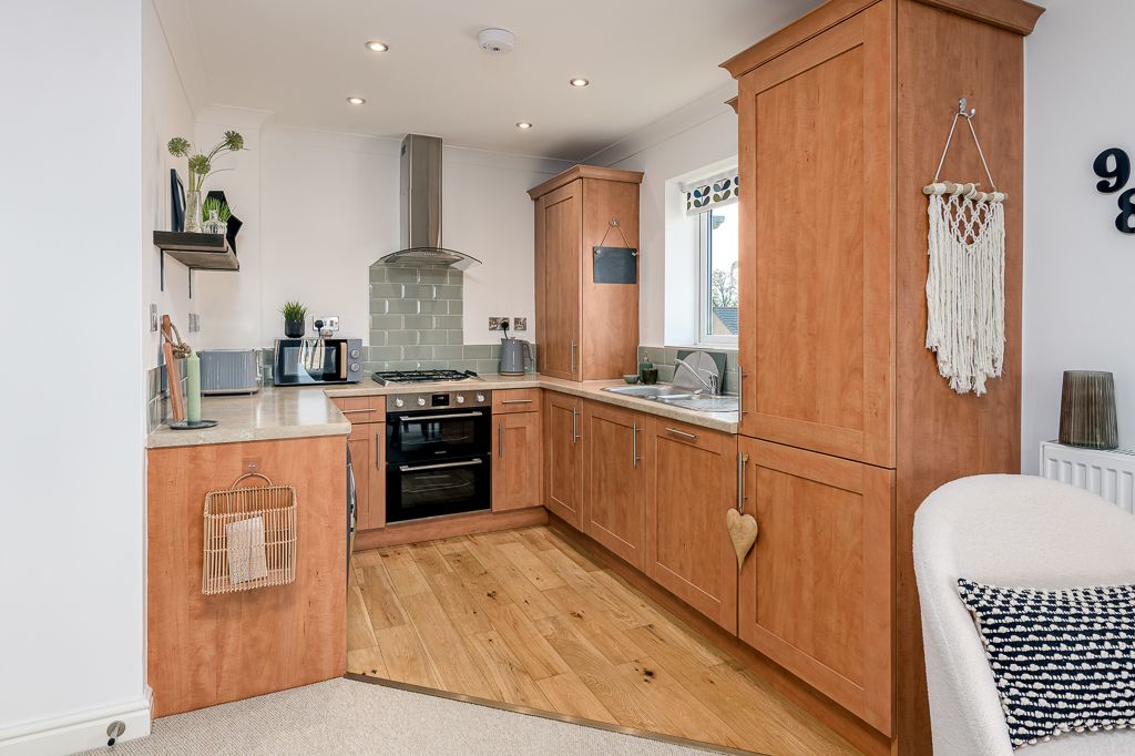 Property photo 2 of 19