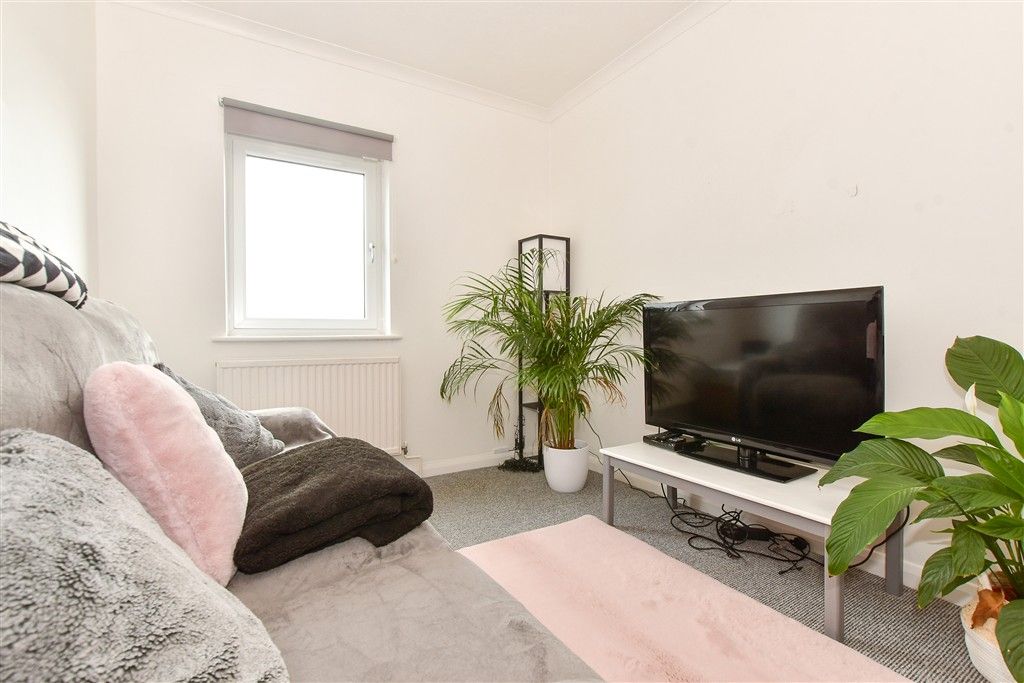 Property photo 3 of 7 Lounge/ Dining Room