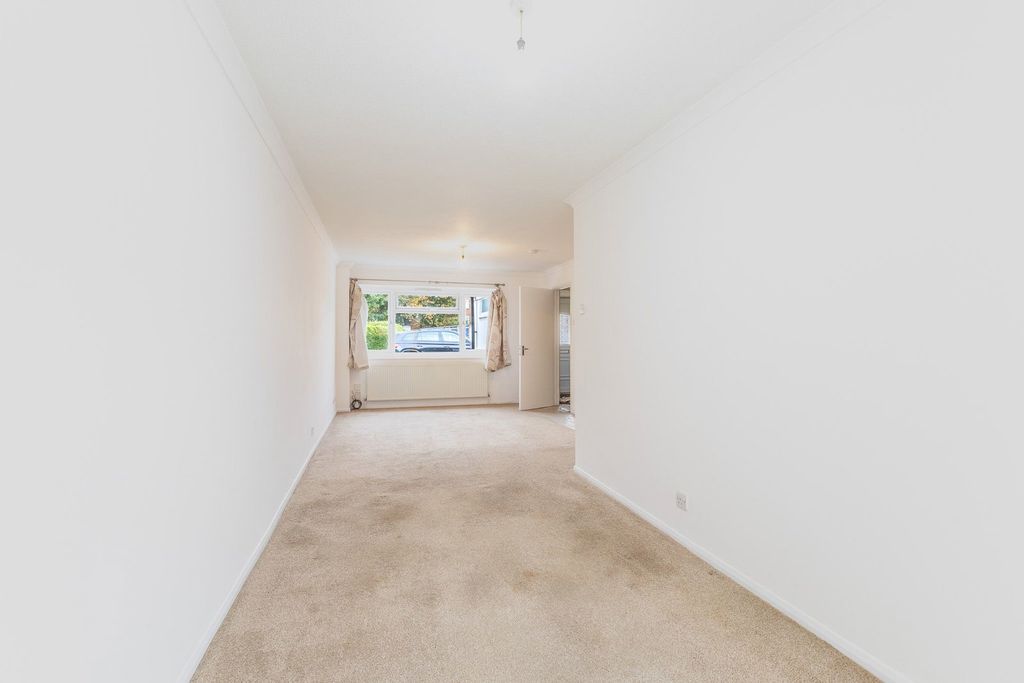 Property photo 3 of 15
