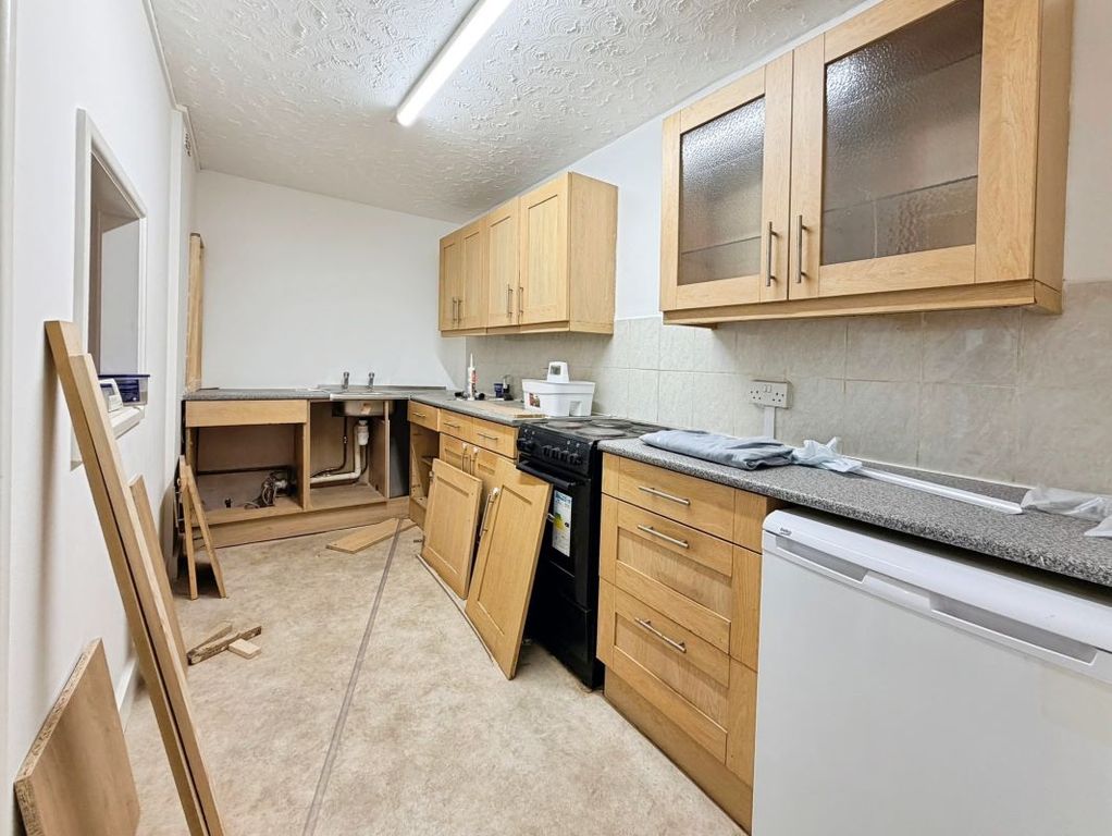 Property photo 3 of 6 Image 3
