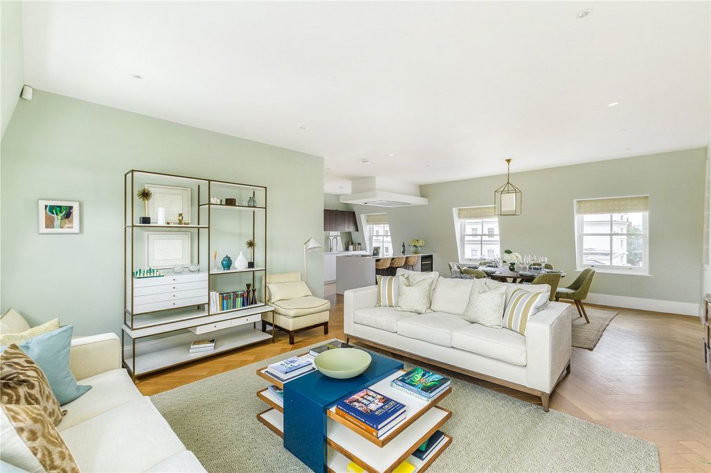 Property photo 1 of 9 Reception Room