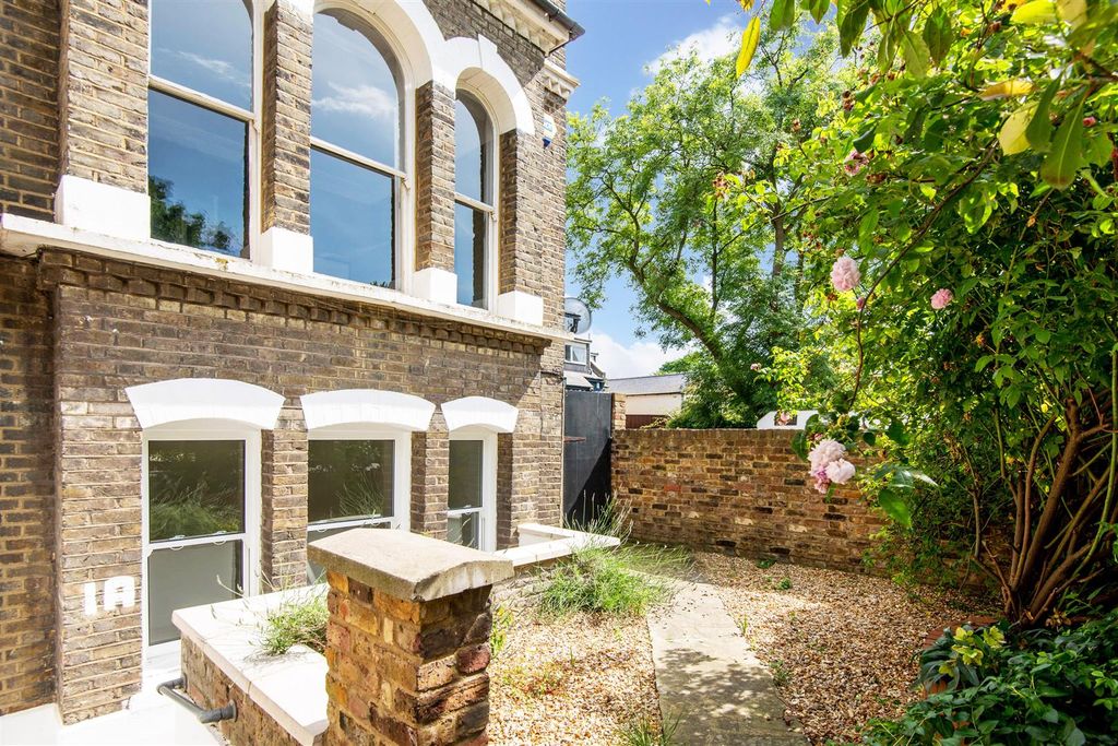 Property photo 3 of 15 Highres1592778.Jpg