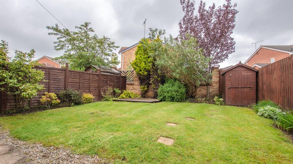 Property photo 2 of 3 8c0T8_bt80Qabcct50Limw.Jpg