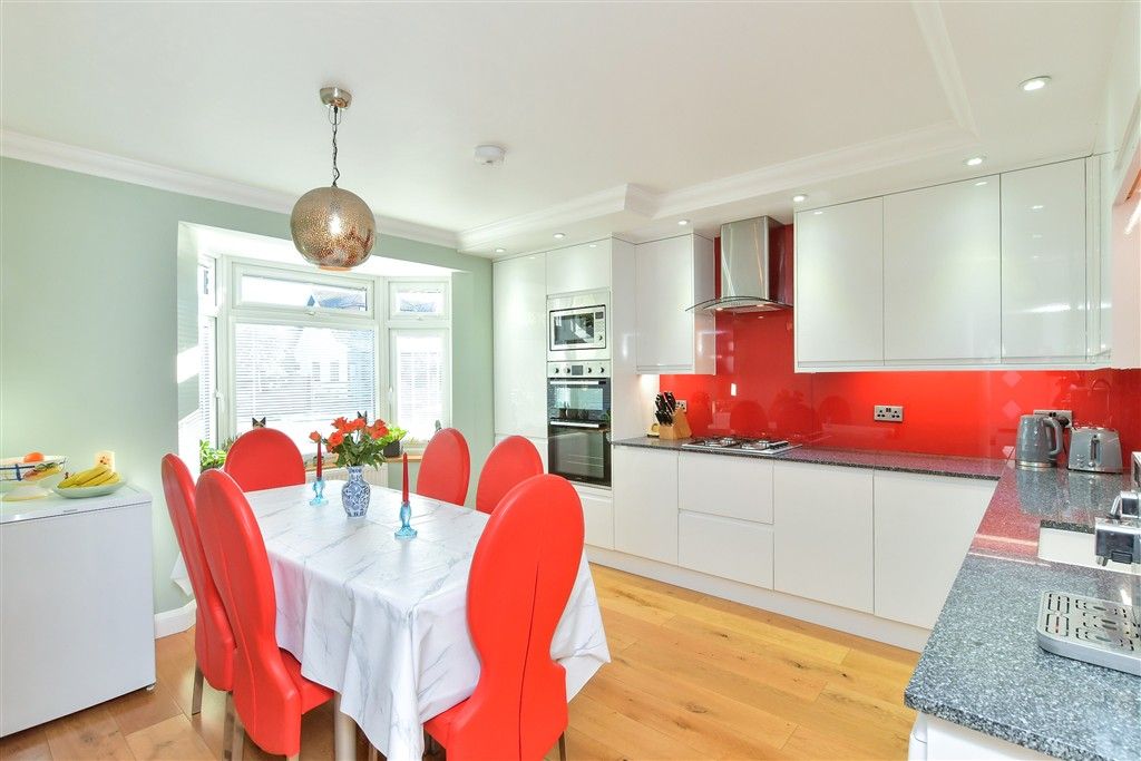 Property photo 3 of 13 Kitchen