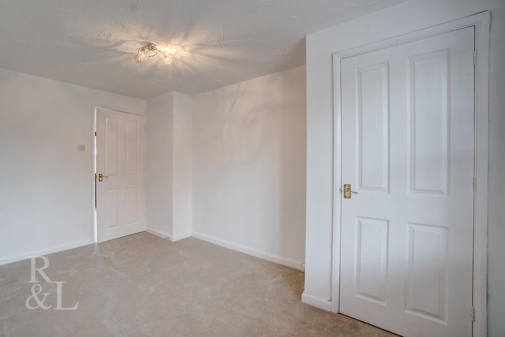 Property photo 3 of 12 Batched  (14).Jpg