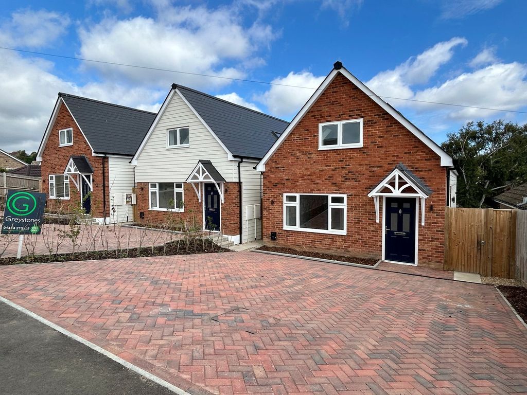 Property photo 1 of 51