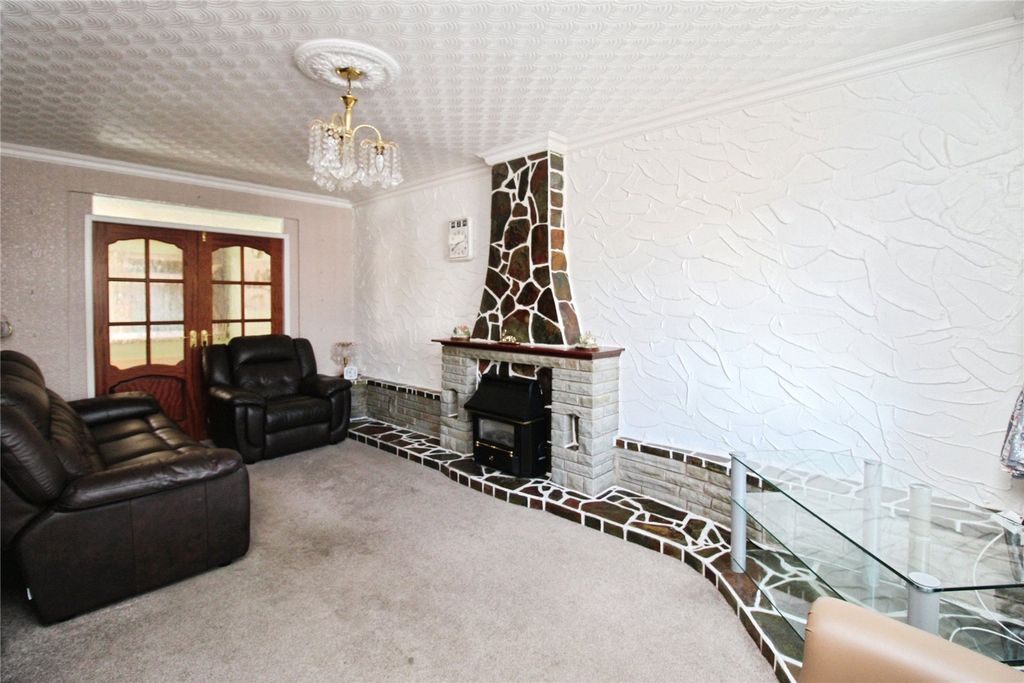 Property photo 2 of 15 Picture No. 03