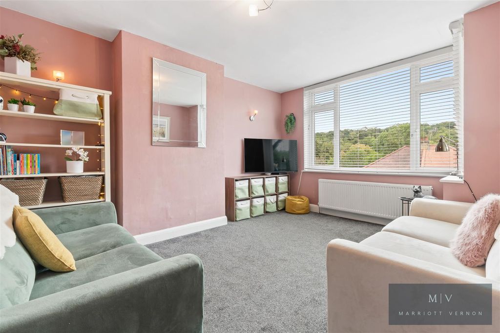 Property photo 2 of 23 Valley Road 109 MV-1.Jpg