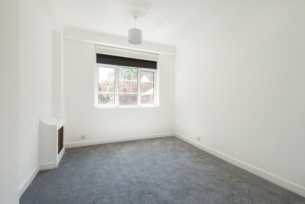 Property photo 2 of 14 Front