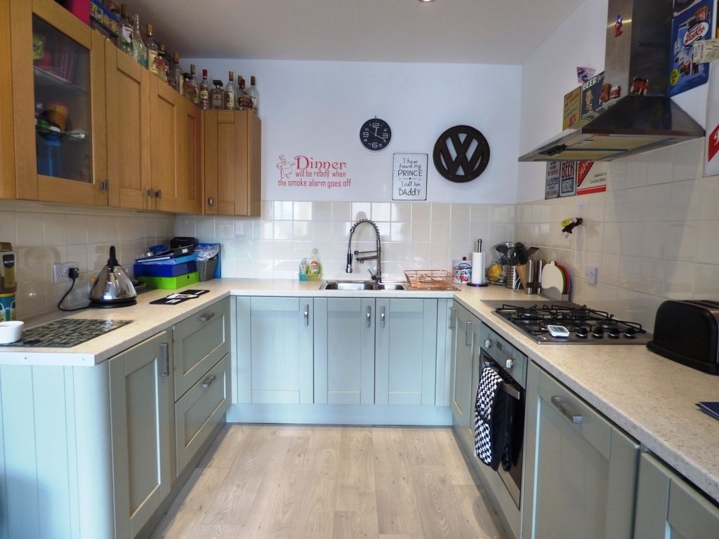 Property photo 3 of 7
