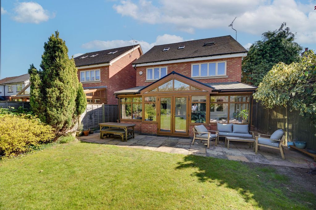 Property photo 1 of 53