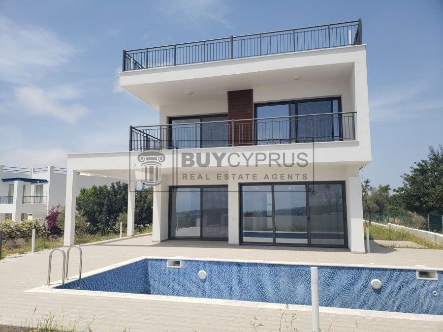 Property photo 1 of 23