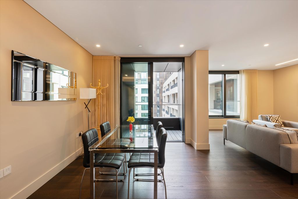 Property photo 1 of 12 Image