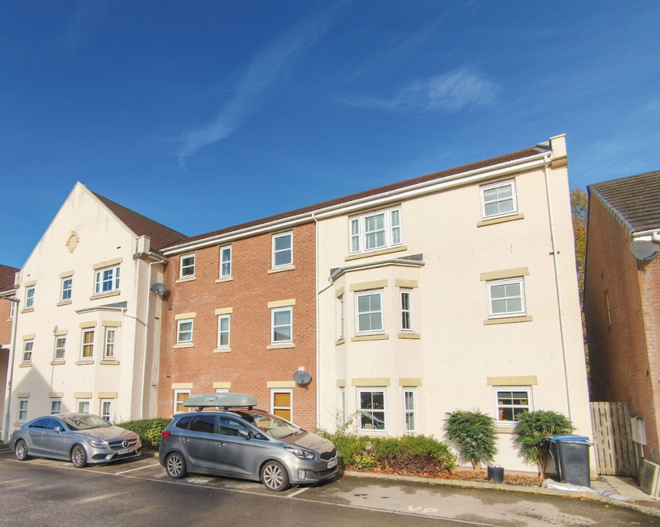 Property photo 1 of 15