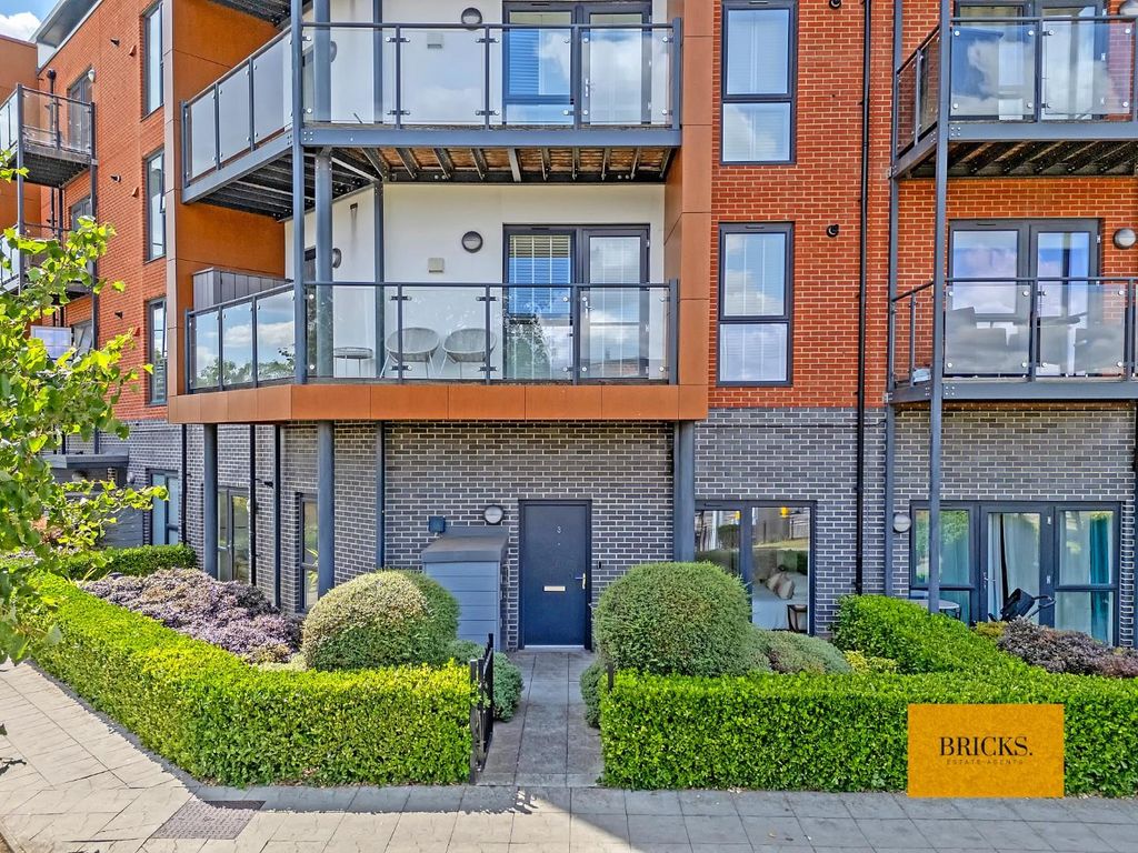 Property photo 1 of 19