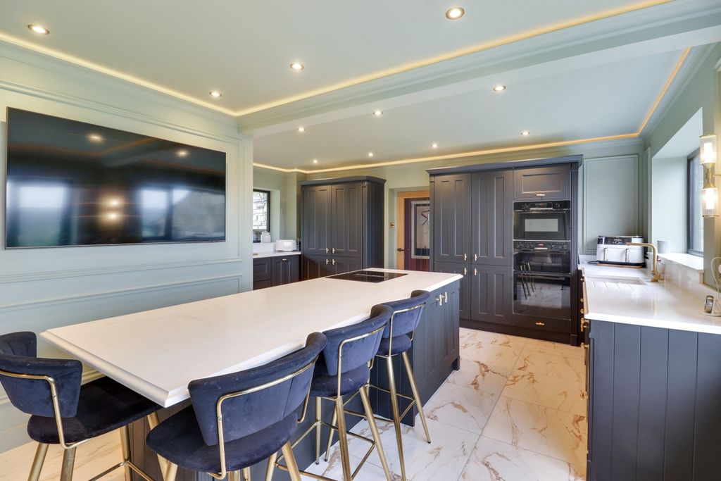 Property photo 3 of 32 Img_0143-Img_0145