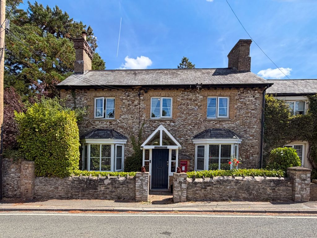 3 bed semi-detached house to rentCorfe, Taunton TA3