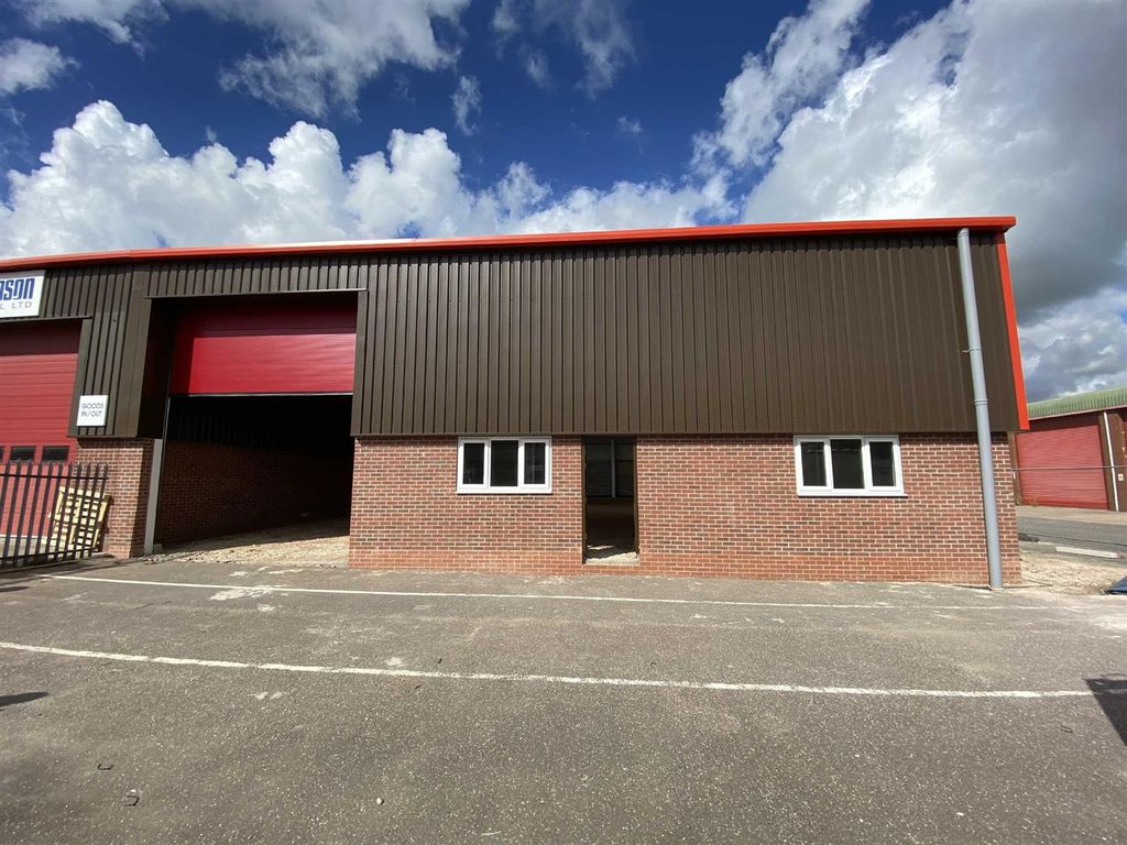 Property photo 1 of 5