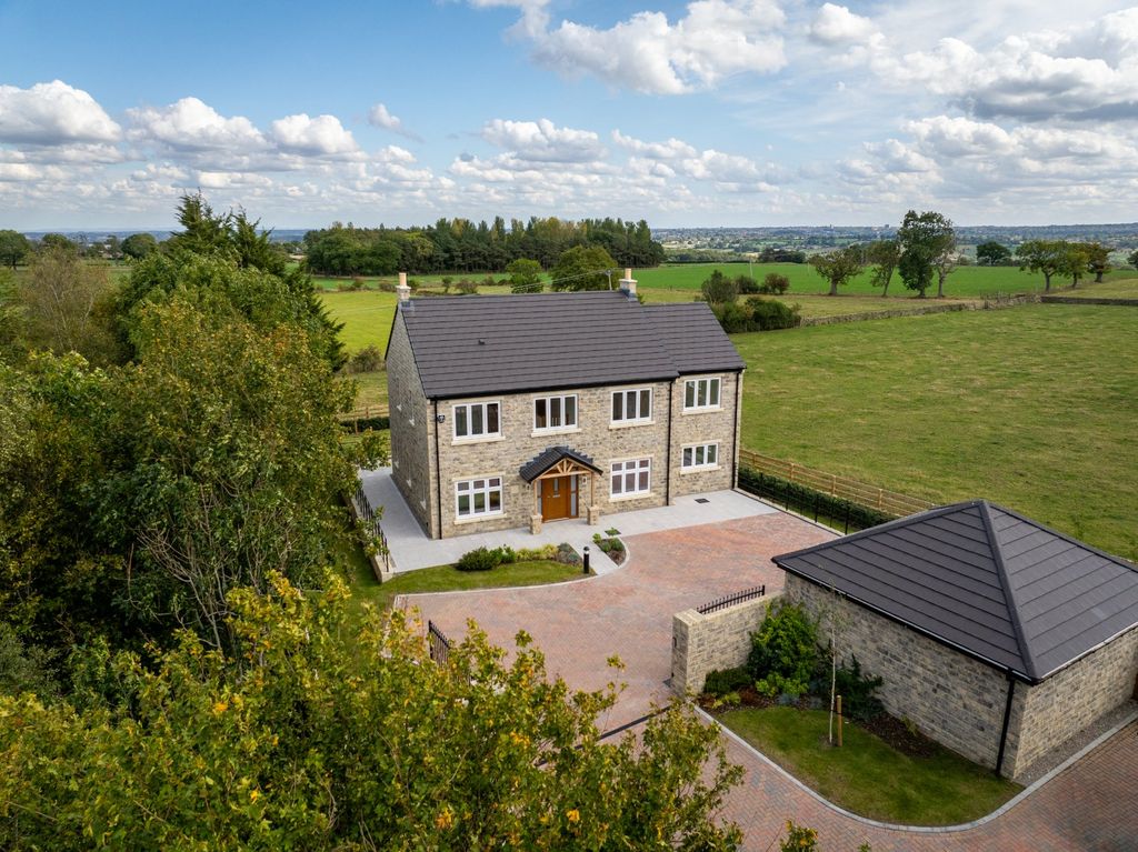 Property photo 1 of 33 Picture No. 02