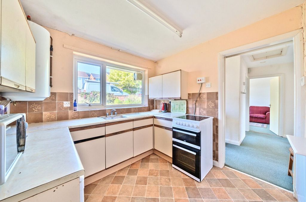 Property photo 3 of 16 3 - Picture No. 60