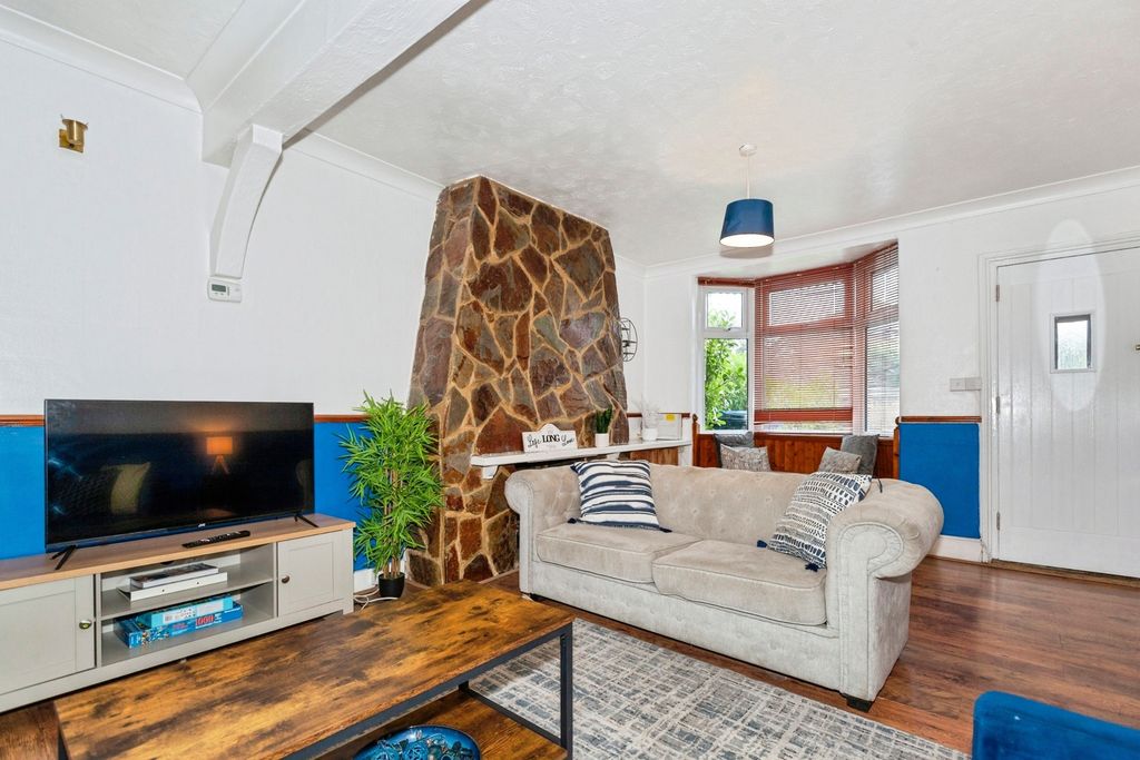 Property photo 3 of 17 Reception Room