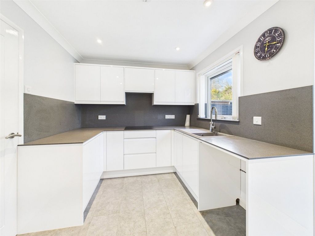 Property photo 3 of 14 Picture No. 07
